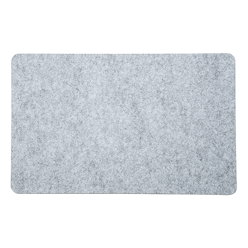 Veltinio išvaizdos, šviesiai pilkos spalvos kilimėlis